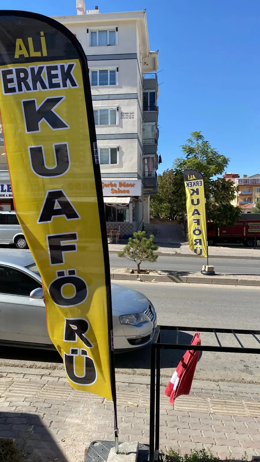 Erkek Kuaförü Olta Bayrağı-23